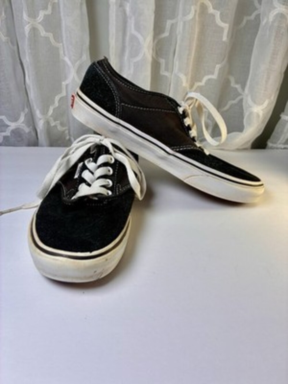 Vans Black Suede and Canvas Atwood low-top sneakers women's size 7.5